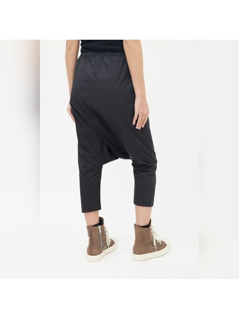HP. Comme de Garcons X H&M  Black Drop Seat Slim Leg Capri - Picture 3 of 13